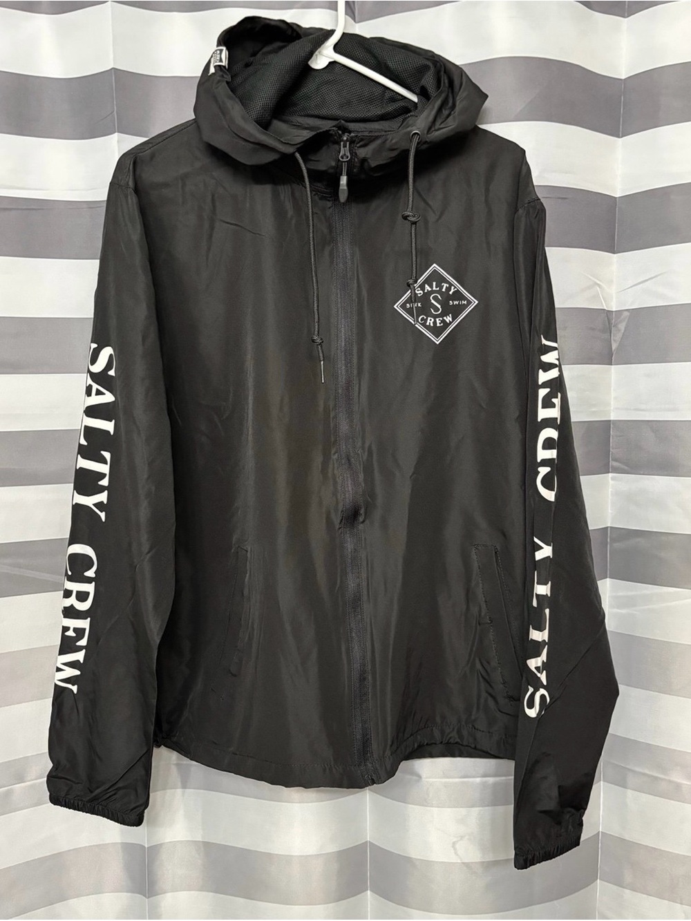 Salty Crew Men’s Black Hooded Windbreaker Jacket $130 Retail